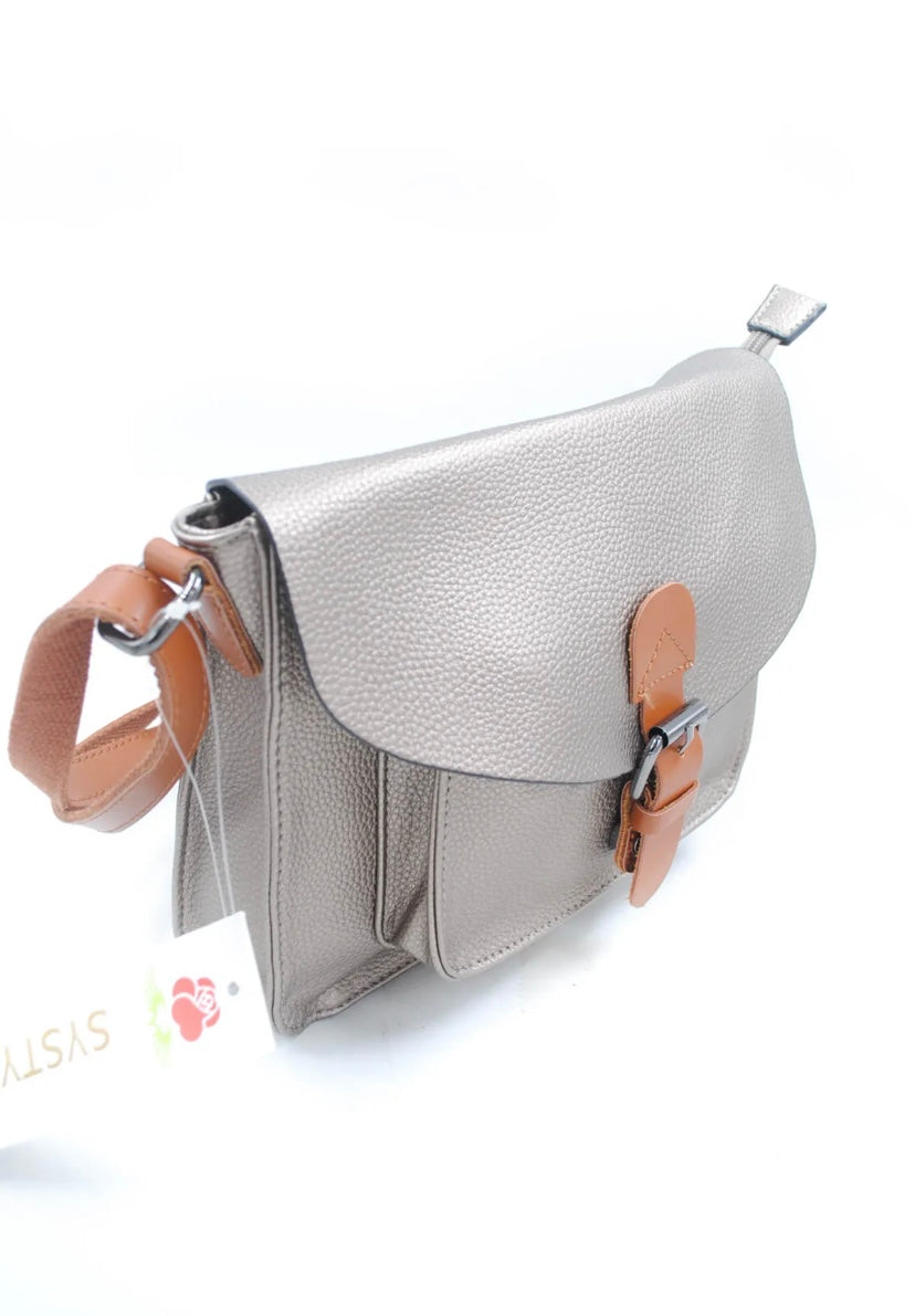 Crossbody bag.